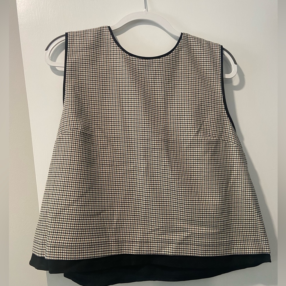 Ann Taylor crop flare work top